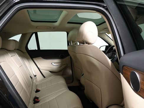 Certified 2022 Mercedes-Benz GLC 300 4MATIC image 26