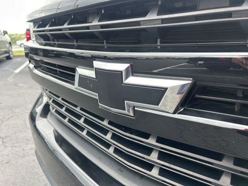 Used 2021 Chevrolet Silverado 1500 RST AWD/4WD image 10