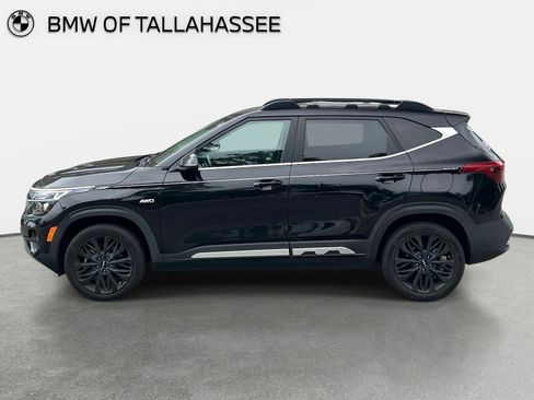 Used 2022 Kia Seltos Nightfall Edition AWD/4WD image 9