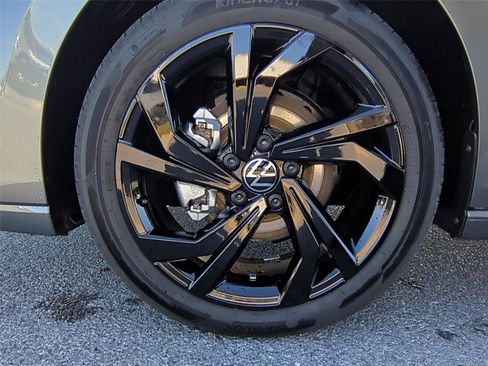 New 2026 Volkswagen Jetta SE image 22