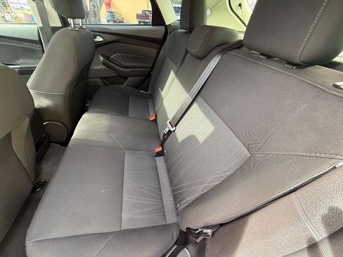 Used 2018 Ford Focus SEL image 16