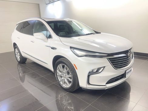 Used 2023 Buick Enclave Premium w/ Experience Buick Package image 1