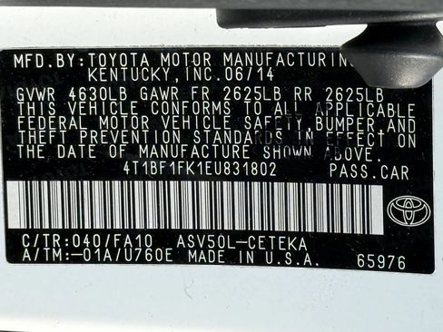 Used 2014 Toyota Camry L image 30