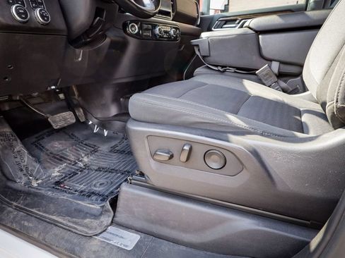 Used 2024 GMC Sierra 3500 SLE w/ SLE Convenience Package AWD/4WD image 14