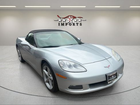 Used 2013 Chevrolet Corvette Convertible RWD image 7