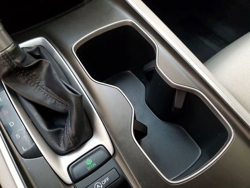 Certified 2021 Honda Accord LX image 8