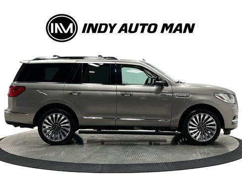 Used 2020 Lincoln Navigator Reserve w/ Luxury Package image 3