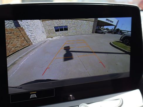 Used 2025 Chevrolet Blazer LT FWD image 7