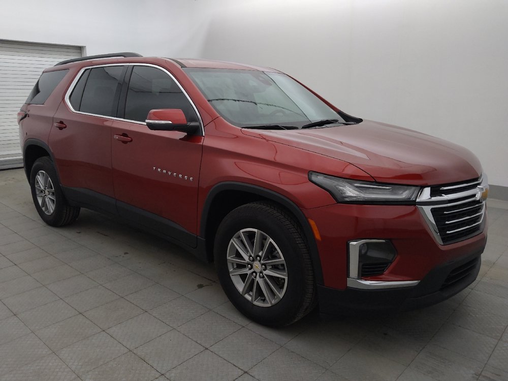 Used 2023 Chevrolet Traverse LT FWD image 11