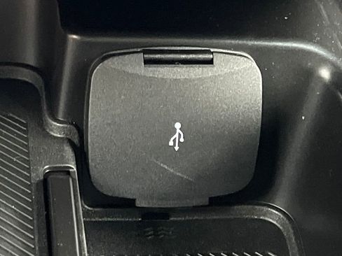 New 2025 Ford Bronco Badlands image 18