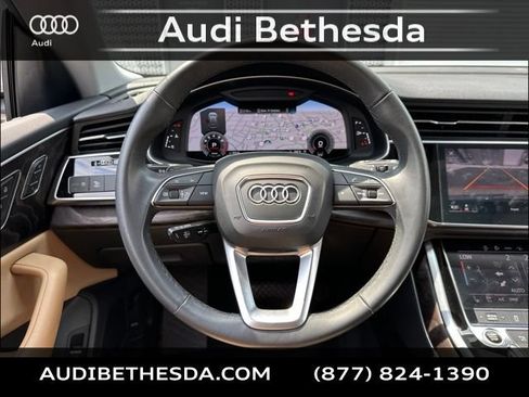 Used 2021 Audi Q8 Premium Plus w/ Premium Plus Package AWD/4WD image 16