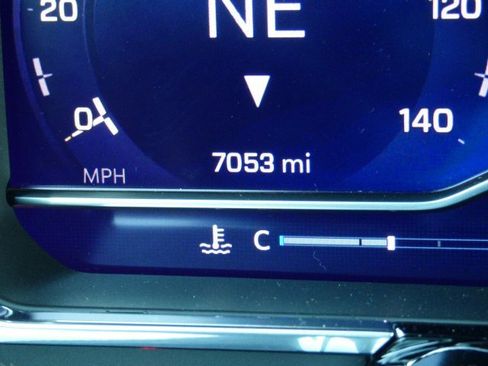 Used 2025 Chevrolet Silverado 1500 ZR2 w/ Technology Package image 26