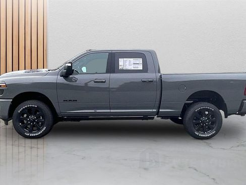 New 2026 RAM 2500 Laramie AWD/4WD image 6
