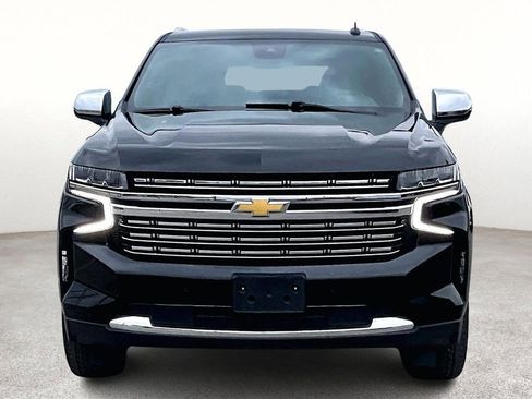 Used 2024 Chevrolet Suburban Premier AWD/4WD image 5