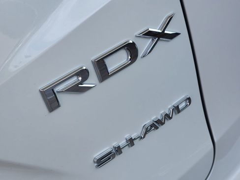 New 2026 Acura RDX SH-AWD image 11