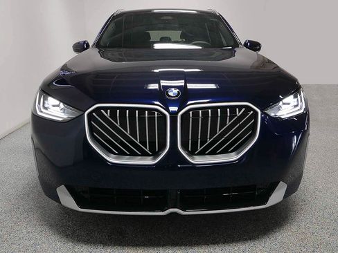 Used 2026 BMW X3 xDrive30 w/ Convenience Package AWD/4WD image 2