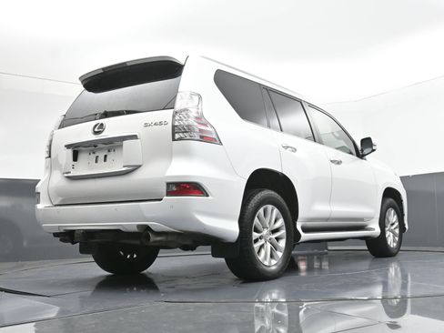 Used 2021 Lexus GX 460 Premium image 30