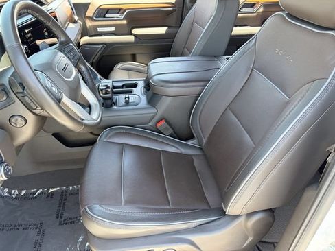 Used 2023 GMC Sierra 1500 Denali w/ Technology Package AWD/4WD image 20