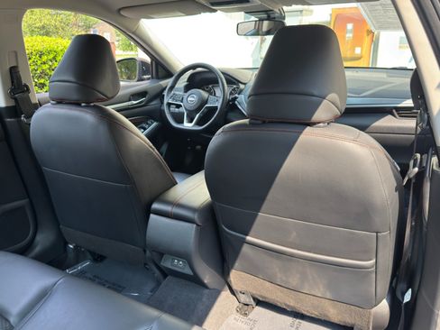 Used 2023 Nissan Altima 2.5 SR FWD image 28