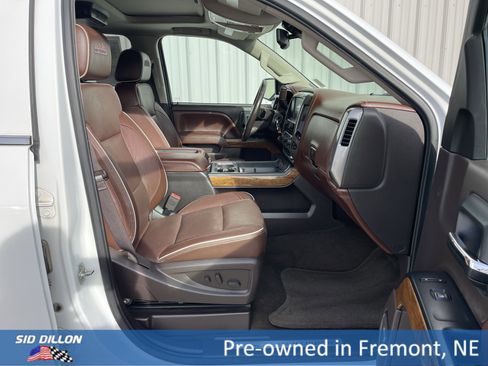 Used 2015 Chevrolet Silverado 2500 High Country w/ Duramax Plus Package image 17