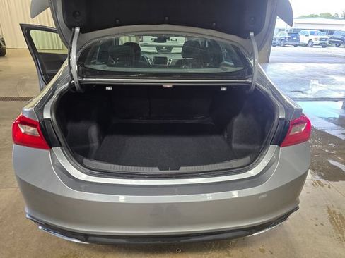 Used 2023 Chevrolet Malibu RS w/ LPO, Floor Liner Package FWD image 24