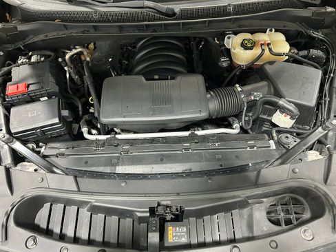 Used 2022 Chevrolet Suburban Z71 image 18