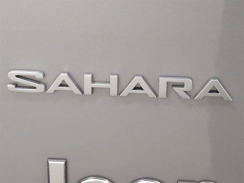 Certified 2019 Jeep Wrangler Unlimited Sahara image 13