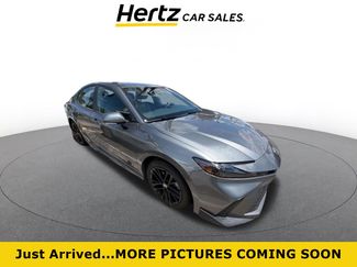 Used 2025 Toyota Camry SE FWD video 1