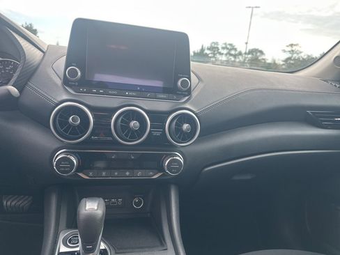 Used 2024 Nissan Sentra SV image 13