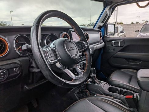 Used 2023 Jeep Gladiator Mojave w/ LED Lighting Group image 9