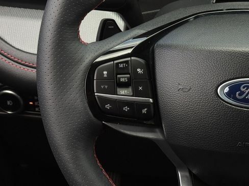 Certified 2025 Ford Explorer ST AWD/4WD image 15