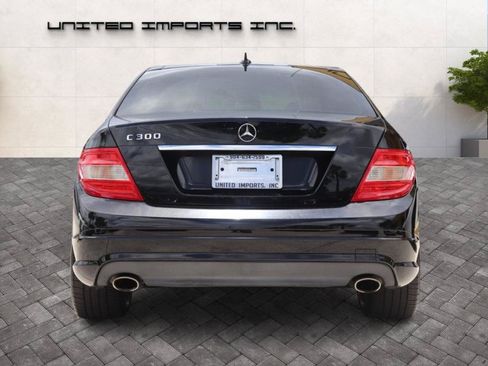 Used 2008 Mercedes-Benz C 300 Sedan image 4