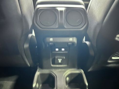 New 2026 Jeep Wrangler Unlimited Rubicon image 18