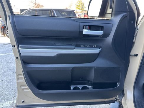 Used 2019 Toyota Tundra SR5 image 61