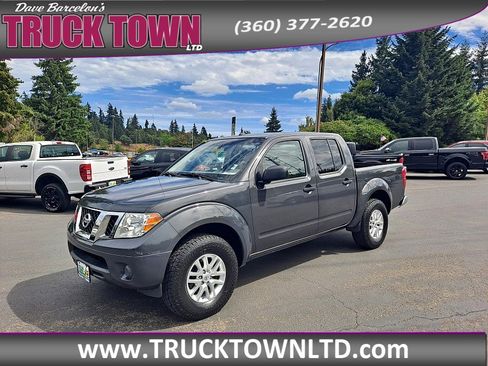Used 2015 Nissan Frontier SV image 8