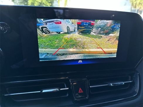 Used 2024 Chevrolet TrailBlazer RS w/ Convenience Package image 25