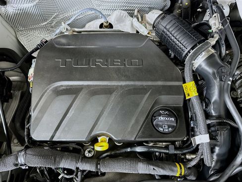 Used 2024 Buick Encore GX Preferred image 32