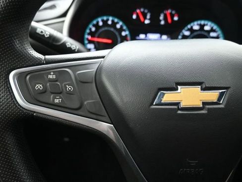 Used 2022 Chevrolet Malibu LS FWD image 25