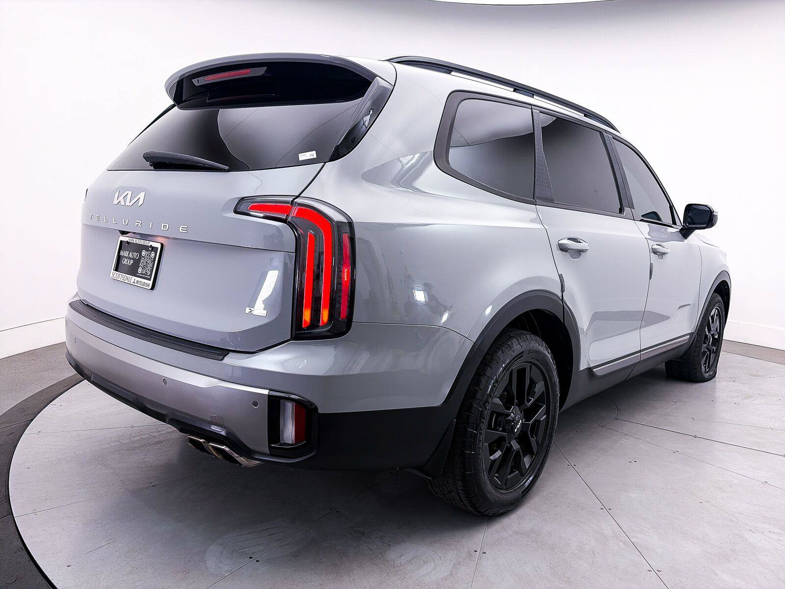 Used 2023 Kia Telluride SX Prestige X-Pro AWD/4WD image 17