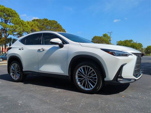 Used 2025 Lexus NX 350 AWD w/ Premium Package image 2