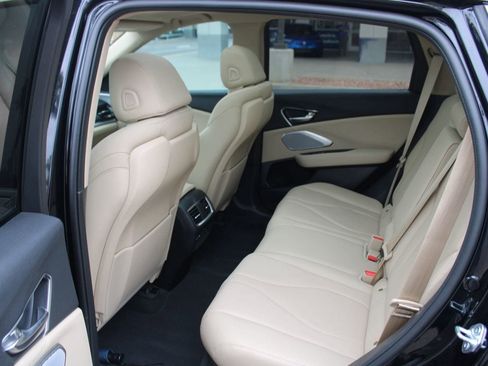 Used 2022 Acura RDX FWD w/ Technology Package image 10