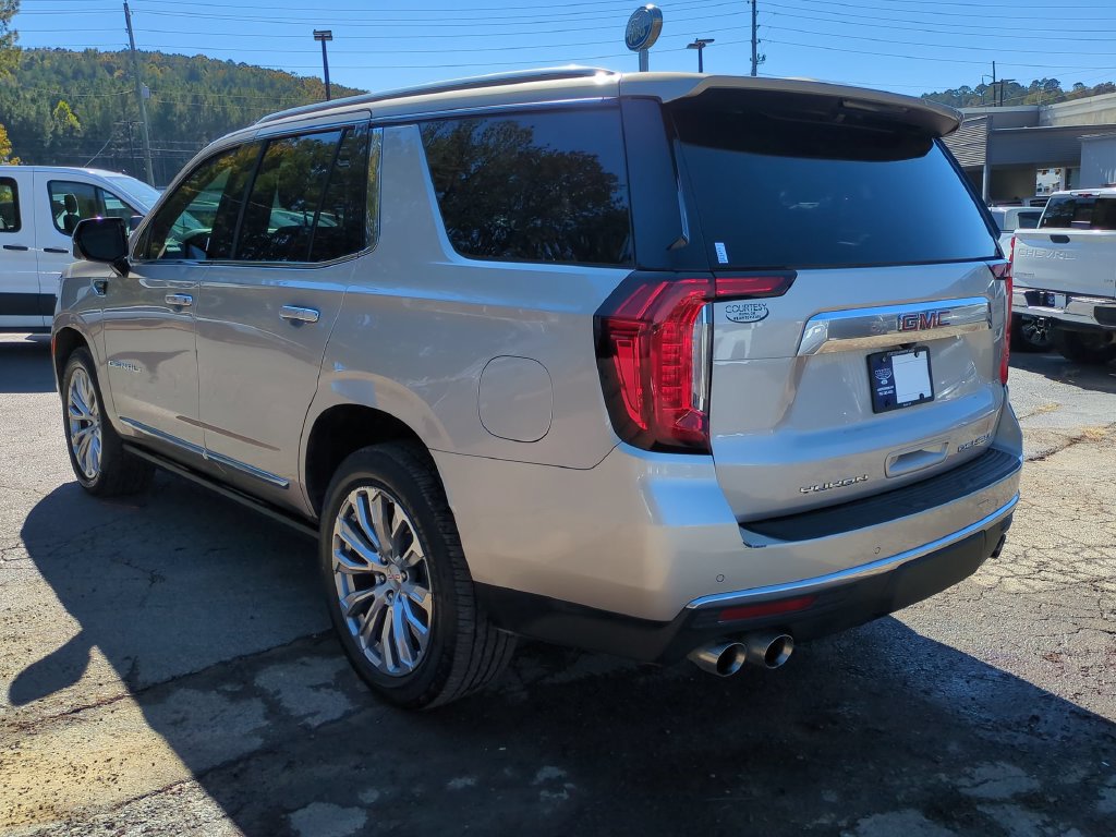 Used 2023 GMC Yukon Denali AWD/4WD image 7