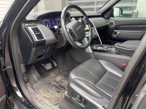 Certified 2019 Land Rover Discovery HSE image 20