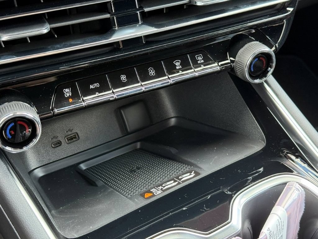 New 2026 Chevrolet Traverse RS FWD image 31