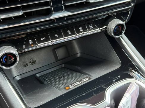New 2026 Chevrolet Traverse RS FWD image 31
