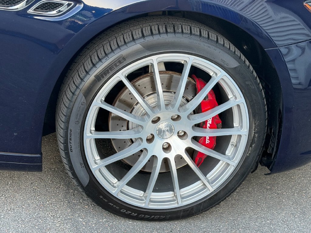 Used 2018 Maserati Quattroporte S GranLusso RWD image 9