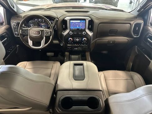 Used 2019 GMC Sierra 1500 SLT w/ SLT Premium Plus Package AWD/4WD image 15