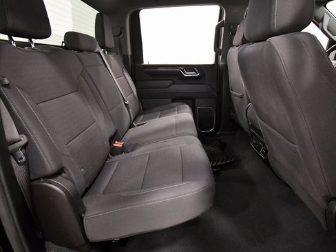 Used 2024 GMC Sierra 2500 SLE w/ SLE Value Package; image 17