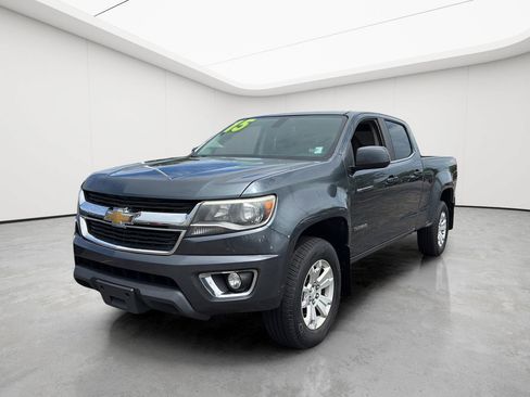 Used 2015 Chevrolet Colorado LT AWD/4WD image 3