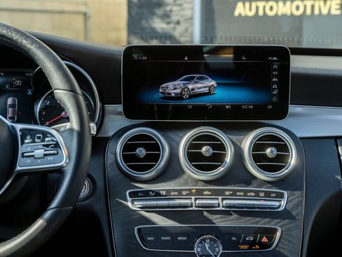 Used 2020 Mercedes-Benz C 300 Sedan image 28